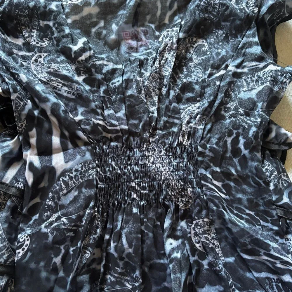 VTG Y2K Animal Print Ruffled Blouse